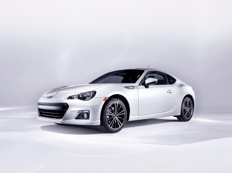  Subaru BRZ 2011 года  (фото 96 из 209)